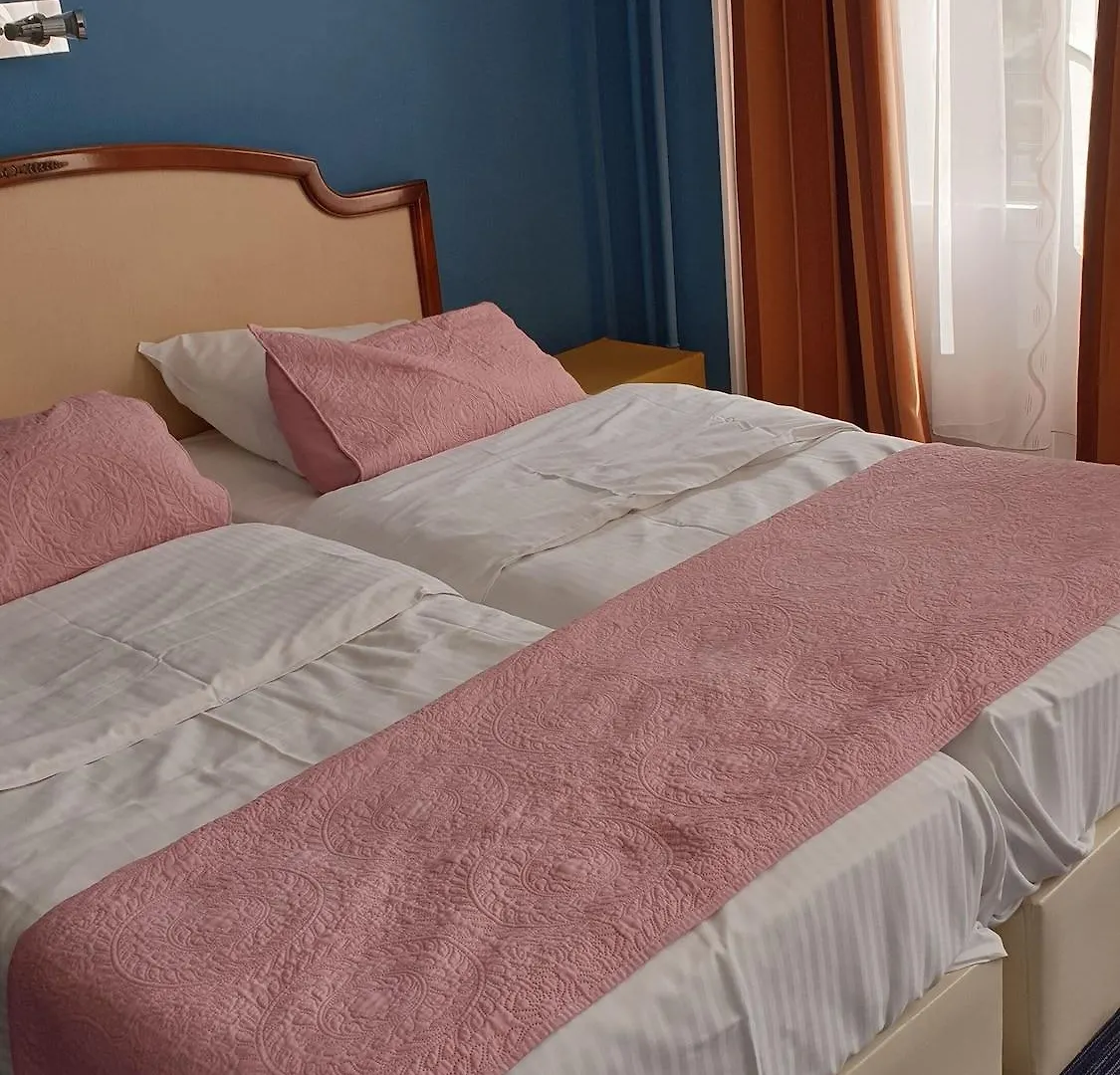 Hotel Derby Merode Woluwe-Saint-Lambert 2*,  Belgium